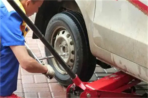 华阴附近拖车24小时服务热线电话